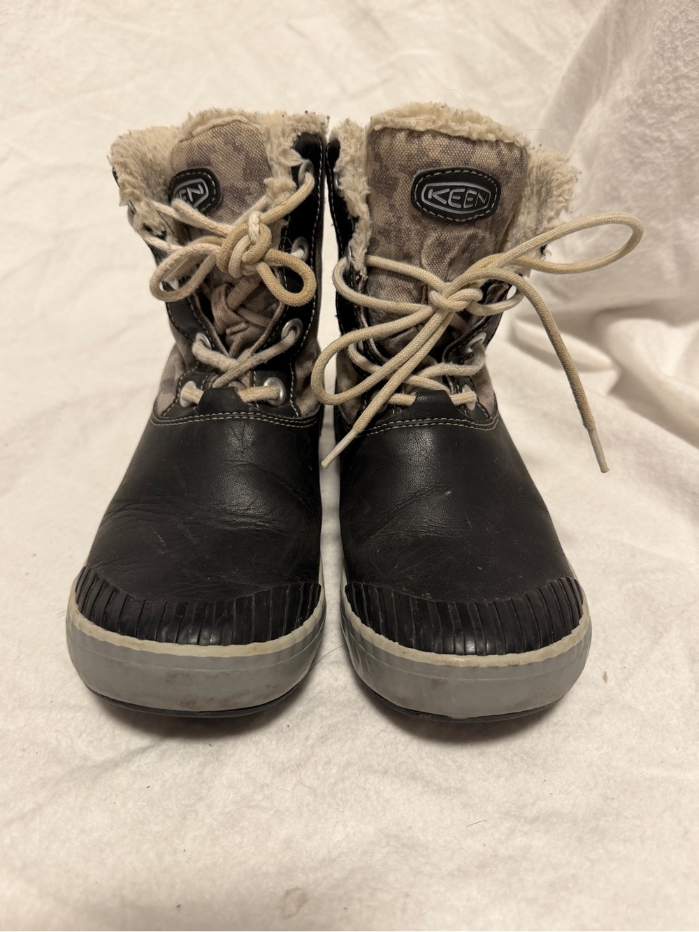 Keen Elsa Rain Winter Snow Boots Black and Gray Faux-Fur Lined Lace-Up kids 3